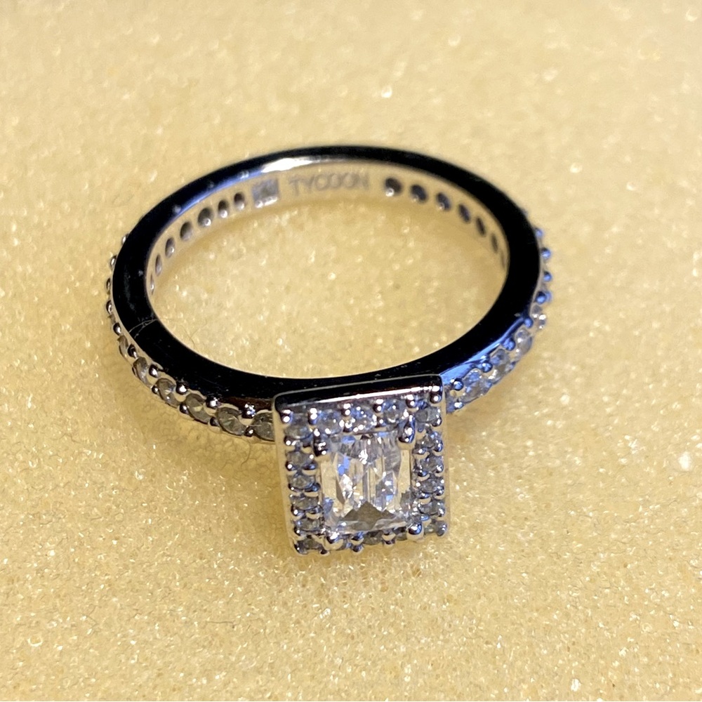 Cubic Zirconium and Sterling Silver Engagement Style Ring